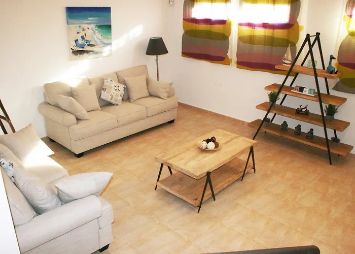 Triplex Impresionantes Vistas بيت للعطل *