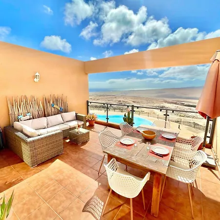 Holiday home Triplex Impresionantes Vistas Caleta De Fuste